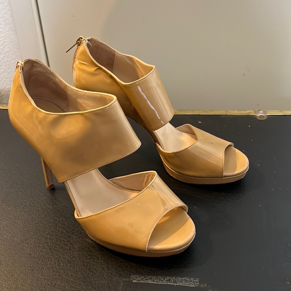 Jimmy Choo heels size 7.5